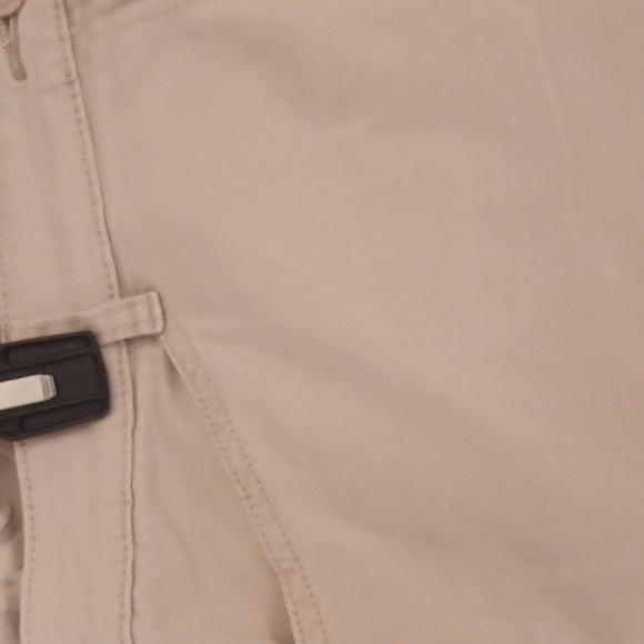 Chicos Kahki shorts - Picture 3 of 6